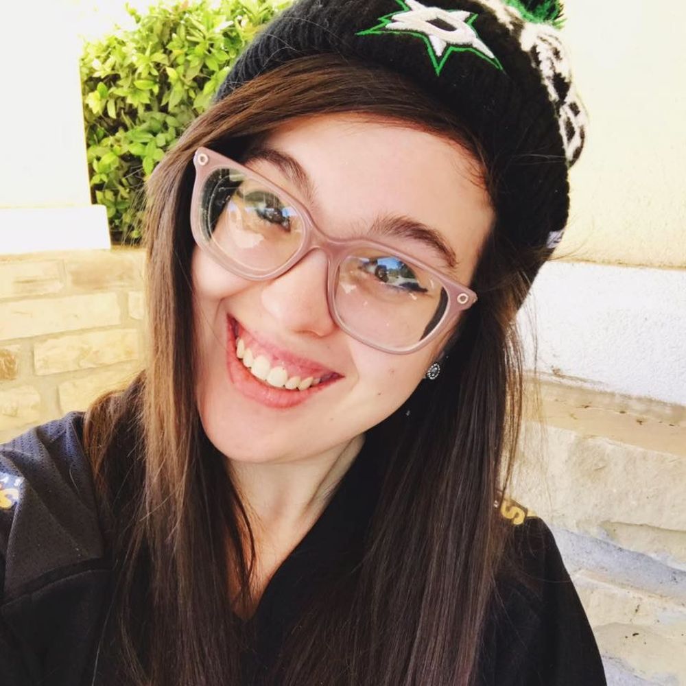 Meet your Posher, Melissa